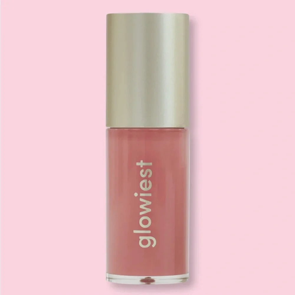 Glowiest  Dream Glow Tinted Lip Oil — Nude Mauve - Picture 2 of 8